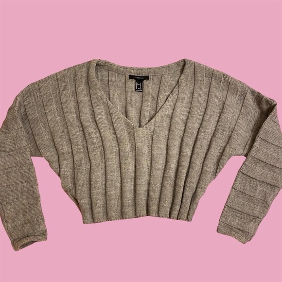 cozy grey ribbed knit sweater - Picture 1 of 3